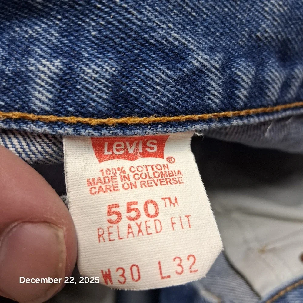 VTG Thrashed Distressed Levi 550 Jeans 30x32 Blue Grunge‎ Y2K 90s